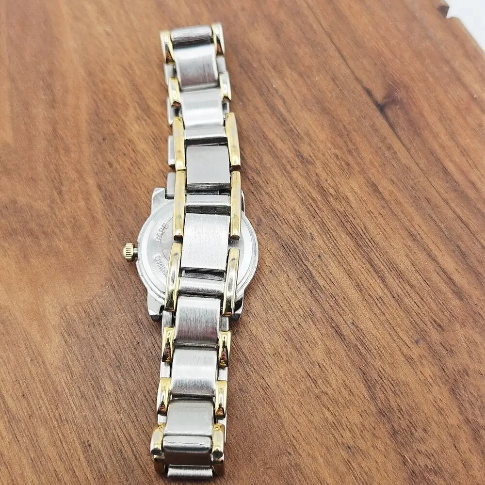 Embassy By Gruen Womens Two Tone Metal Watch Contemporary Simple Classy Everyday
